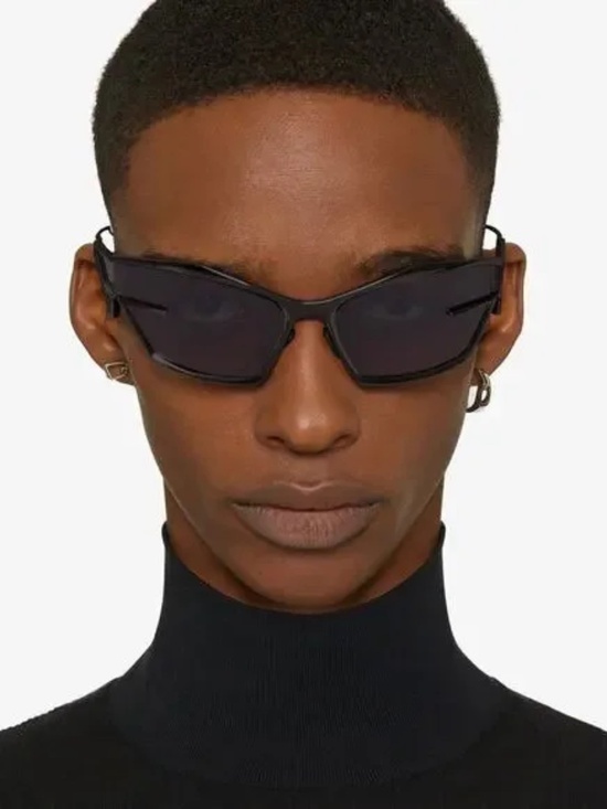 New! GIVENCHY Sunglasses GV40066U 01A, 100% Authentic (UNISEX) main image 4